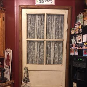 Meet your Posher, Becky